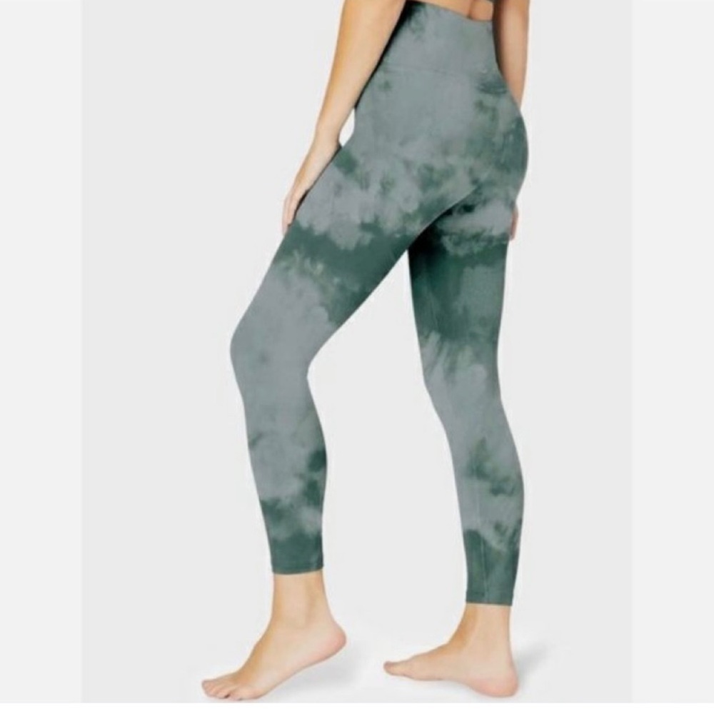 Beyond Yoga Green Tie Dye Leggings Size Small - Picture 9 of 9